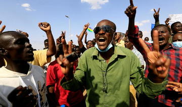 Au Soudan, les manifestants anti-putsch bravent un imposant déploiement militaire