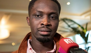 Goncourt à Mbougar Sarr: «magnifique consécration» selon Macky Sall, des ruptures de stock à Dakar