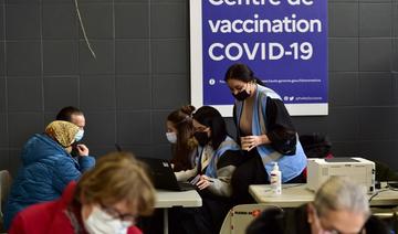 Covid-19: en France, le tout-vaccin plutôt que les restrictions 