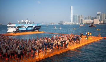 Traversée du port à la nage:Hong Kong renoue avec la tradition