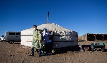 En Mongolie, à travers la steppe, pour vacciner les bergers