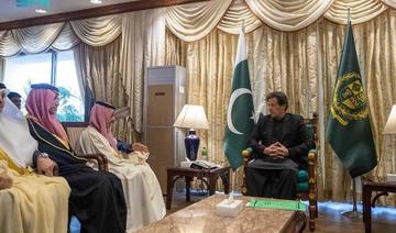 Le ministre saoudien des Affaires étrangères rencontre le Premier ministre pakistanais Imran Khan