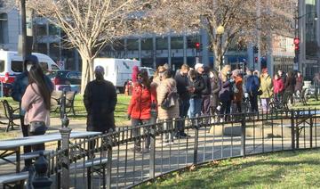 Avant Noël, files d'attente devant les centres de tests partout aux Etats-Unis 
