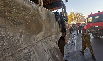 Syrie: 12 policiers blessés dans une attaque contre un bus dans le Sud 