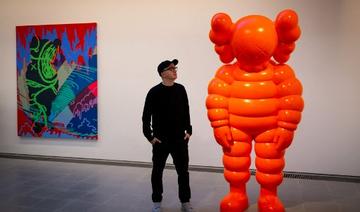 À Londres, l'artiste Kaws lance la première exposition disponible sur Fortnite 