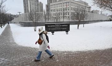 Ukraine: les États-Unis rappellent les familles de diplomates, l’UE tempère