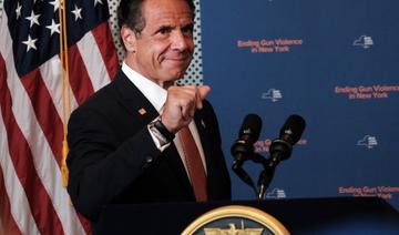 Abandon de poursuites pour agression sexuelle contre l'ex-gouverneur de New York 			 