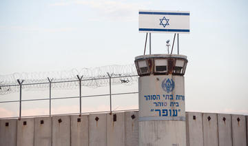 Les prisonniers palestiniens boycottent la pratique de détention sans inculpation
