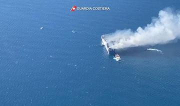 Incendie à bord d'un ferry en Grèce: 11 personnes disparues