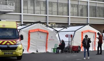 Covid-19: les hospitalisations en hausse, mais moins de patients en réanimation