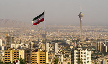 Un incendie d’origine inconnue se déclare dans une base militaire iranienne