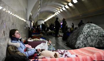 Bombardements aveugles, pertes civiles: craintes d'un bain de sang en Ukraine 