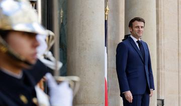 A un mois du premier tour, le candidat Macron motive ses parlementaires