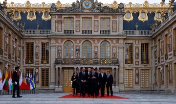 Un sommet européen entre le faste de Versailles et l'horreur de la guerre