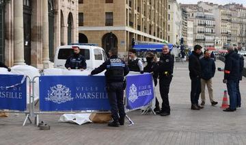 Marseille: un policier municipal attaqué au couteau, l'agresseur tué