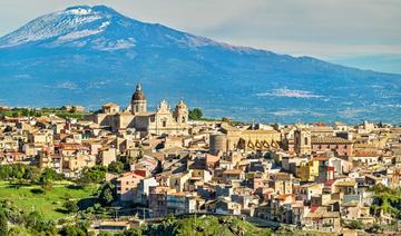 Un archevêque italien visite une mosquée de Sicile