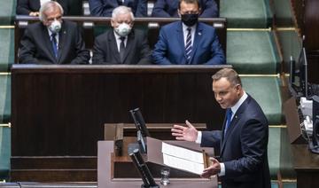 Pologne: suppression du système disciplinaire pour les juges, un des contentieux avec l'UE