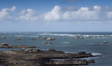 Finistère: la famille emportée par une vague pêchait sur la digue
