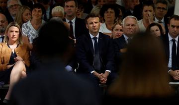 Macron et 400 jeunes se souviennent des victimes de l'esclavage