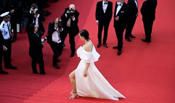 En photos: Les yeux rivés sur les stars du cinéma et les festivaliers à Cannes
