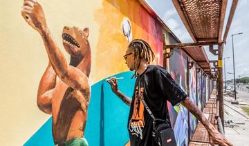 Sur les murs de Cotonou, des graffeurs peignent «le nouveau Bénin» et ses trésors 