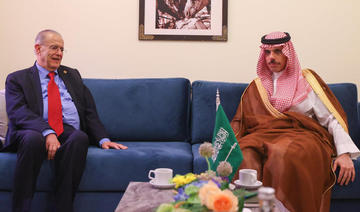 Le ministre saoudien des AE rencontre son homologue chypriote à Marrakech