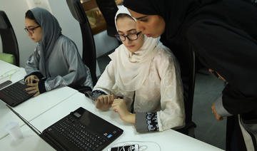 Comment la numérisation stimule la participation des femmes arabes au marché du travail