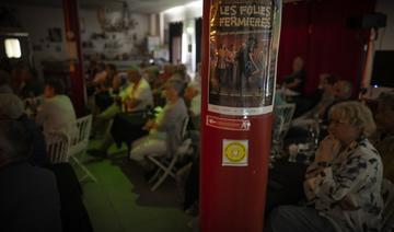 Les Folies fermières, la vie de strass et de paille d'un agriculteur en France