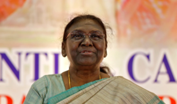 Inde: investiture de Droupadi Murmu, première présidente d'origine tribale