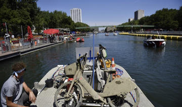 La pêche au Vélib', une spécialité parisienne