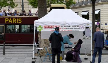 France: plus de 200 000 cas de Covid en 24 heures 