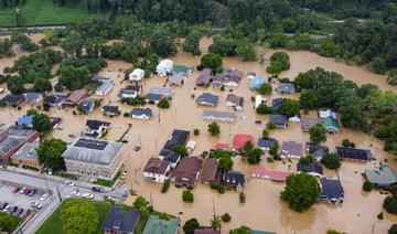 Dans le Kentucky inondé, du porte-à-porte pour compter les morts
