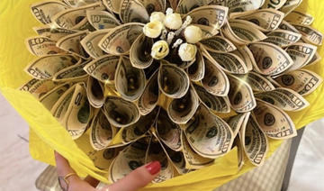 Laissez tomber les fleurs: au Liban, on s’offre désormais des bouquets d’argent 