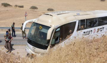 Cisjordanie: six soldats et un civil israéliens blessés dans une attaque sur un bus