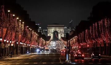 Les Champs-Élysées un peu moins éclairés pour économiser l'énergie