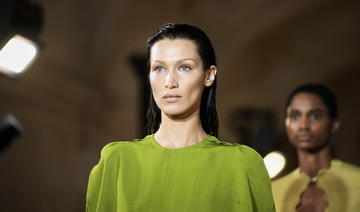Cool et glamour, Victoria Beckham intègre la Fashion week à Paris 