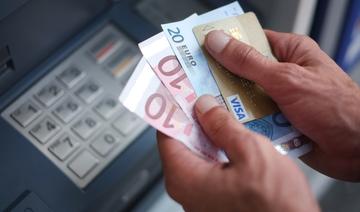 Le transfert de cash, un classique de l'aide humanitaire expérimenté en France