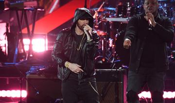 «Je suis une rock star maintenant » : Dolly Parton et Eminem entrent au Rock Hall of Fame 