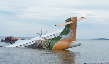Accident d'avion en Tanzanie : l'épave extraite du lac Victoria 