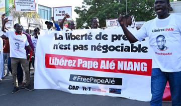 Sénégal: Des centaines de personnes manifestent pour la libération d'un journaliste