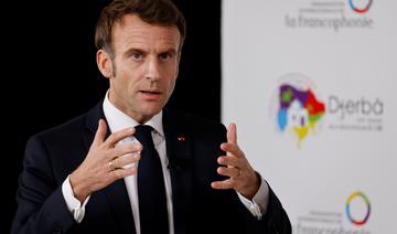 Macron défend la politique de fermeté sur les visas