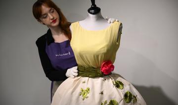 Après 50 ans dans une valise, une robe «porte-bonheur» de Liz Taylor aux enchères