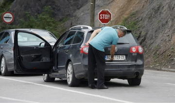 Kosovo: Situation calme après le report provisoire d'une décision controversée 