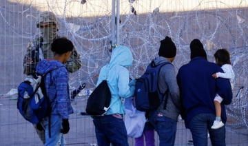La Cour suprême américaine maintient une mesure sanitaire bloquant les migrants à la frontière