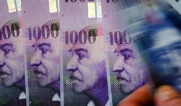 Seulement en Suisse ? Il perd 20 000 francs dans la rue et on les lui rend 