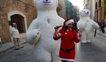 Les Libanais créent l'esprit de Noël malgré la crise économique 
