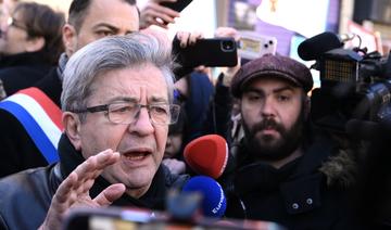 Retraites: Mélenchon «maudit» Macron qui voudrait tout «transformer en marchandise»