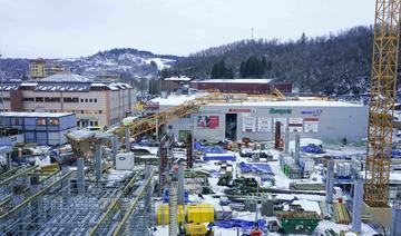 Norvège: une grue se renverse sur un centre commercial, un mort