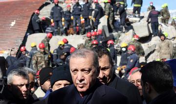 «Honte à vous»: Erdogan confronté à l'hostilité des rescapés