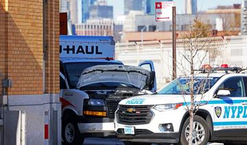 Un homme au volant d'une camionnette renverse et blesse huit personnes à New York